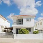 Koni 别墅 Paphos