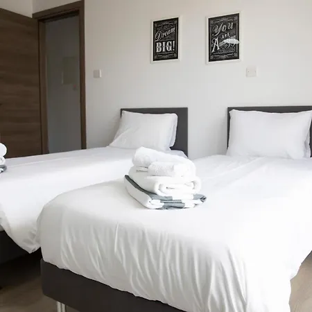 Koni * Paphos